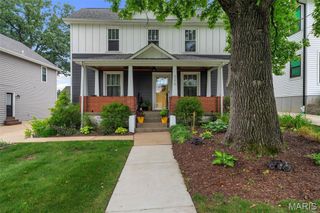 326 W Rose Hill Avenue, Kirkwood, MO 63122