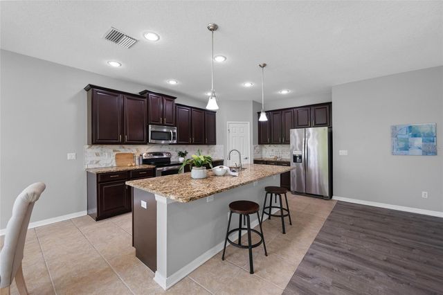 1405 PARKER DEN DRIVE, Ruskin, FL 33570