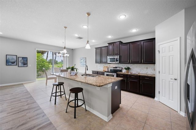1405 PARKER DEN DRIVE, Ruskin, FL 33570