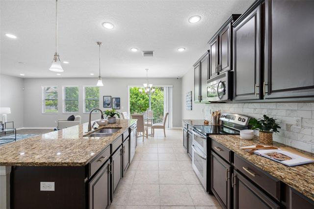 1405 PARKER DEN DRIVE, Ruskin, FL 33570