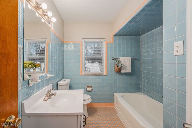 1540 S Belvoir Boulevard, South Euclid, OH 44121