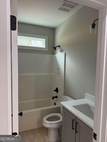 647 Fairview Road, Pendergrass, GA 30567