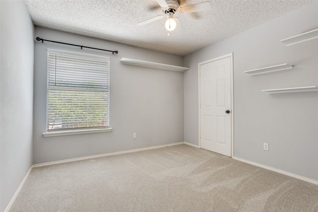 913 Aylesbury Drive, Allen, TX 75002