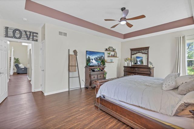 166 Longleaf Street, Pickerington, OH 43147