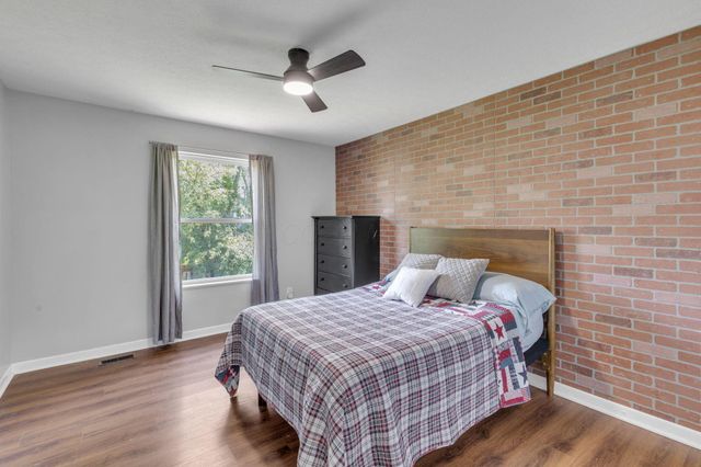 166 Longleaf Street, Pickerington, OH 43147