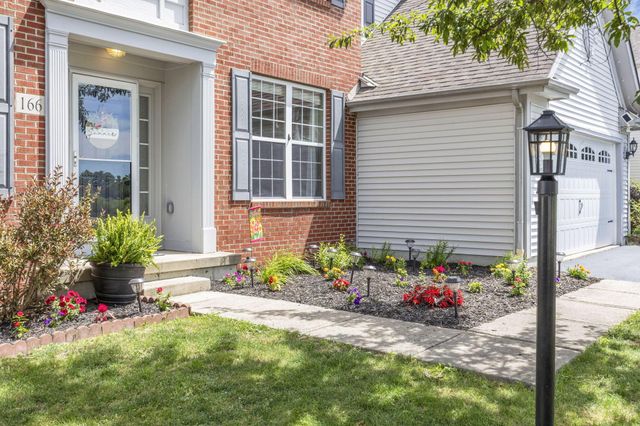 166 Longleaf Street, Pickerington, OH 43147