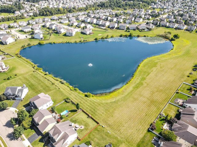 166 Longleaf Street, Pickerington, OH 43147