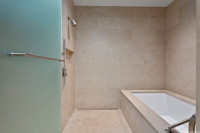 1388 Ala Moana Boulevard 5802, Honolulu, HI 96814