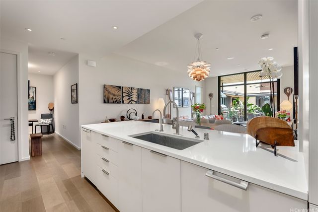 1388 Ala Moana Boulevard 5802, Honolulu, HI 96814