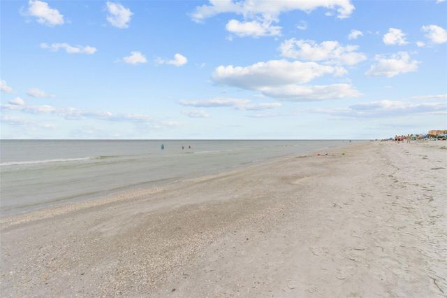 27 DOLPHIN DRIVE, Treasure Island, FL 33706