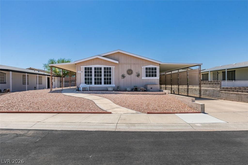 1297 Brenalee Avenue, Henderson, NV 89002 — exterior