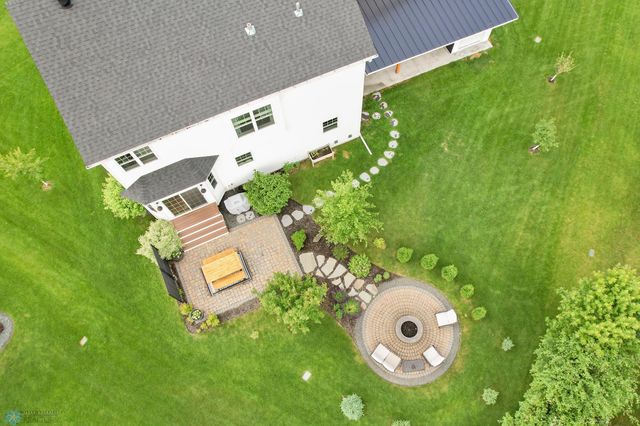 6728 Ashwood Loop, Fargo, ND 58104