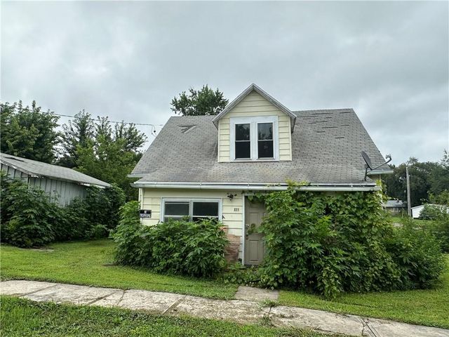 901 2nd Street, Ridgeway, MO 64481