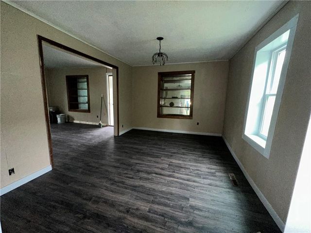 901 2nd Street, Ridgeway, MO 64481