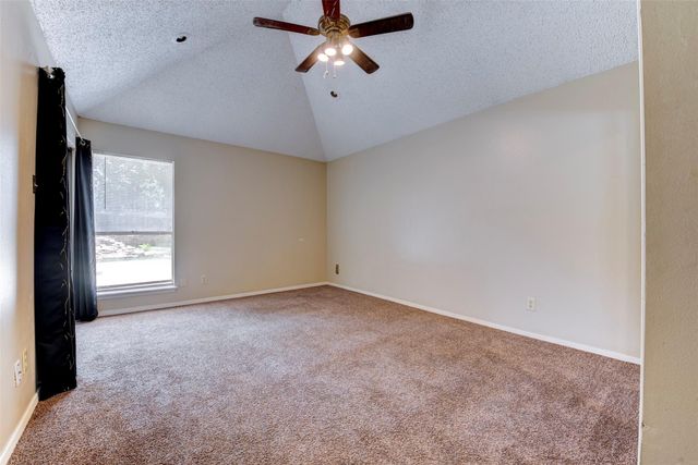 1906 Woodhue Drive, Houston, TX 77386