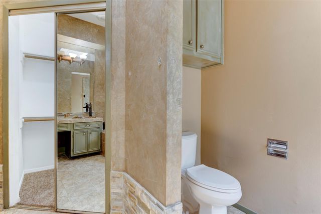 1906 Woodhue Drive, Houston, TX 77386