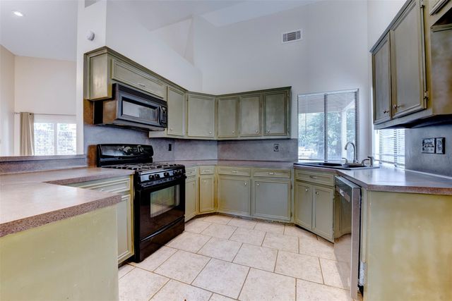 1906 Woodhue Drive, Houston, TX 77386