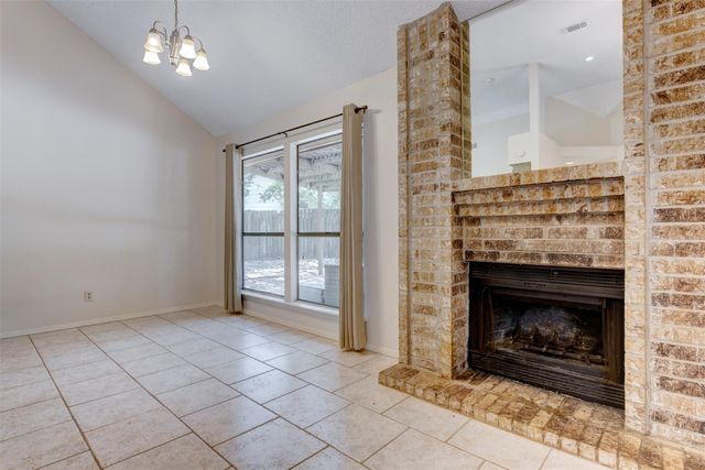 1906 Woodhue Drive, Houston, TX 77386