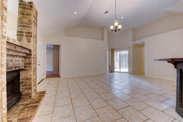1906 Woodhue Drive, Houston, TX 77386