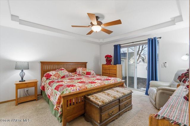 8300 N AINSWORTH DR, Hayden, ID 83835