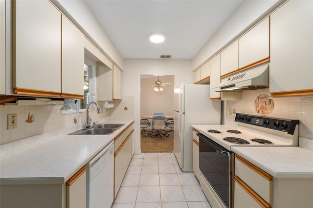 17929 SE 104TH TERRACE, Summerfield, FL 34491