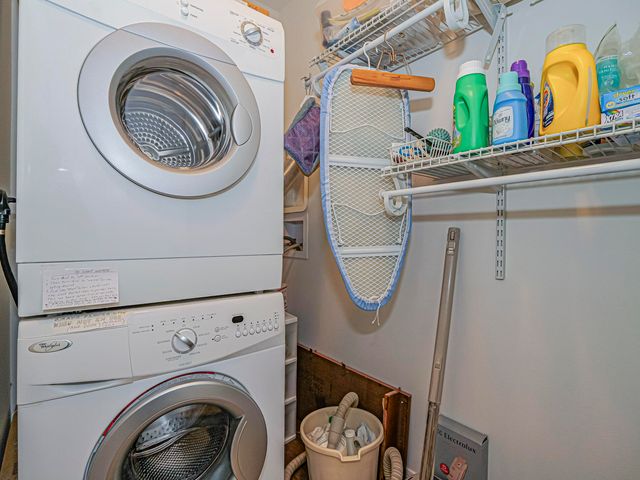 26 Pine Arbor Lane 201, Vero Beach, FL 32962