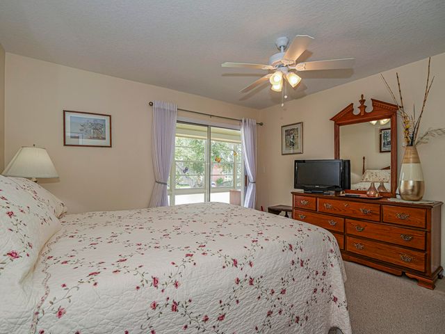26 Pine Arbor Lane 201, Vero Beach, FL 32962