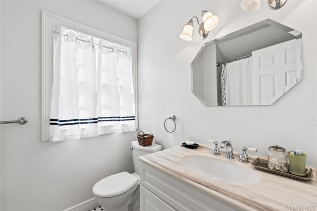 69 Brevoort Lane, Rye, NY 10580