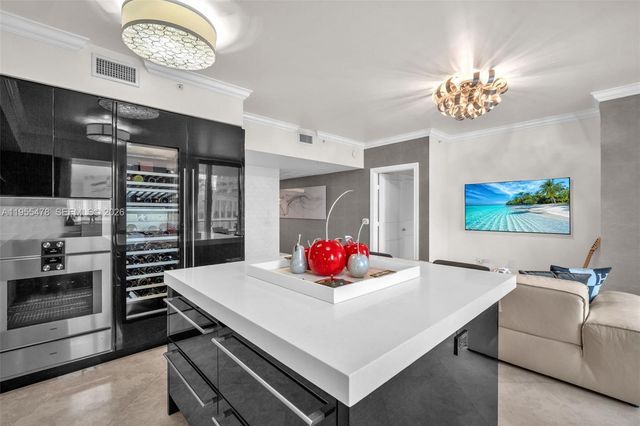 333 Las Olas Way 2409, Fort Lauderdale, FL 33301