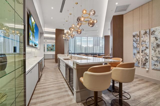 333 Las Olas Way 2409, Fort Lauderdale, FL 33301