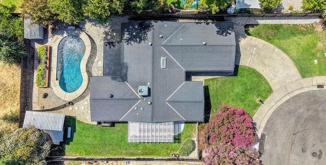 8450 Silver Rock Ct, Citrus Heights, CA 95610