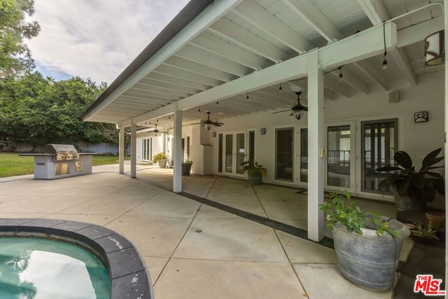 5150 Donna Avenue, Tarzana, CA 91356