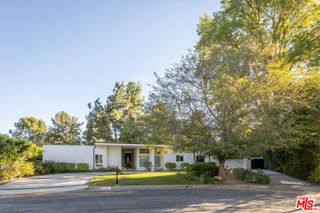 5150 Donna Avenue, Tarzana, CA 91356