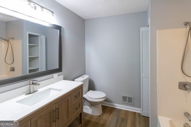 94 Ravenwood Way, Warner Robins, GA 31093