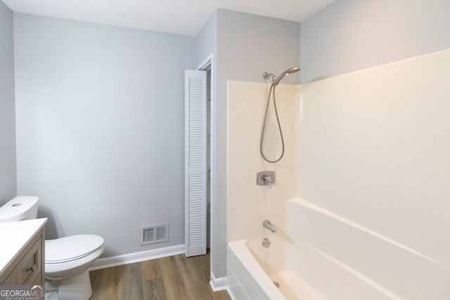 94 Ravenwood Way, Warner Robins, GA 31093