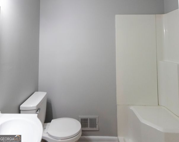 94 Ravenwood Way, Warner Robins, GA 31093