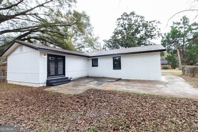 94 Ravenwood Way, Warner Robins, GA 31093