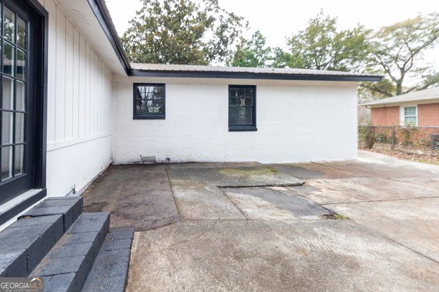 94 Ravenwood Way, Warner Robins, GA 31093