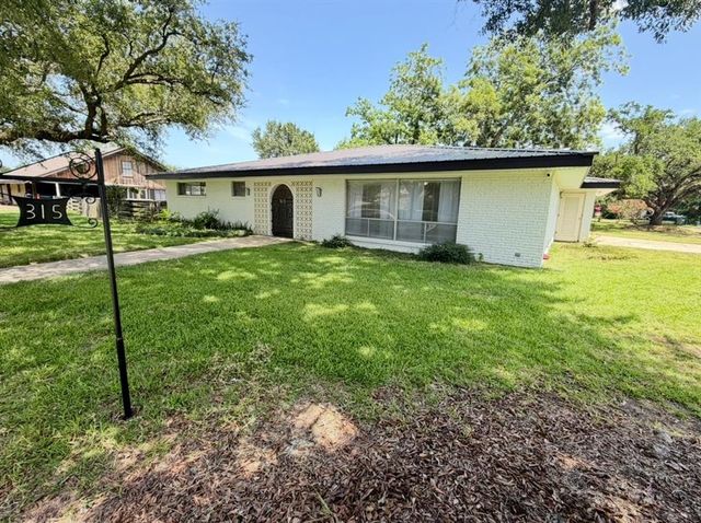315 University Drive, Lake Charles, LA 70605