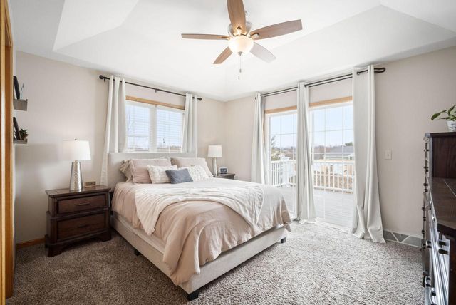 1456 Dovetail DRIVE, Hartford, WI 53027