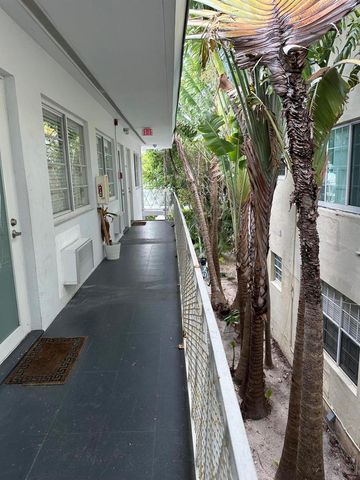 1235 Euclid Avenue 12, Miami Beach, FL 33139