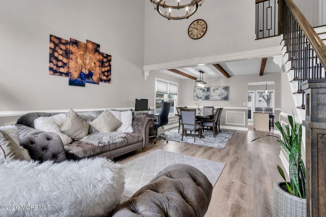 8 Cripple Creek Road, Howell, NJ 07731