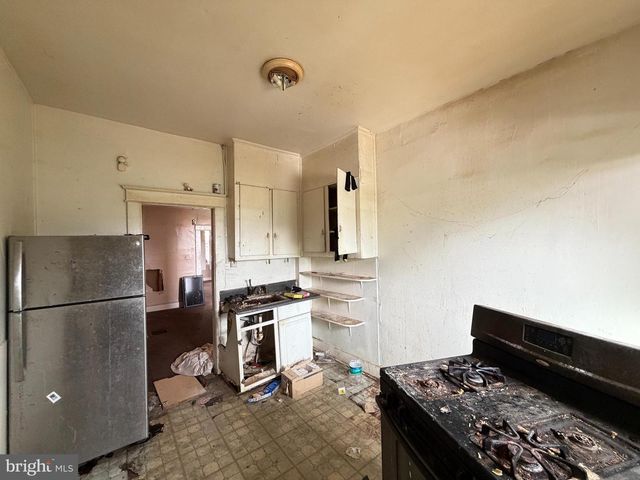 3833 BEEHLER AVE, Baltimore, MD 21215