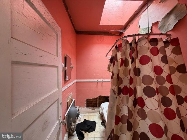 3833 BEEHLER AVE, Baltimore, MD 21215