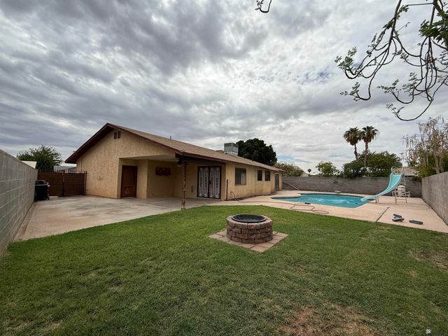 1356 S 41 Ave, Yuma, AZ 85364