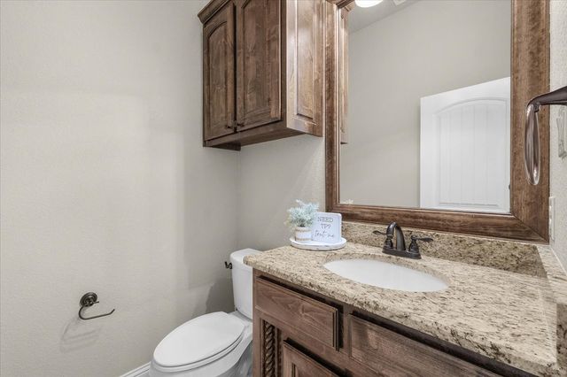 332 Antler Ridge Drive, Azle, TX 76020