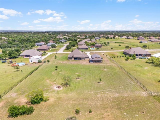 332 Antler Ridge Drive, Azle, TX 76020