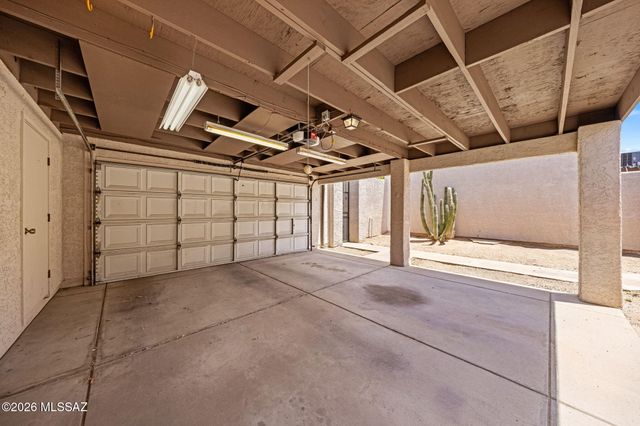 4879 W Doria Drive, Tucson, AZ 85742