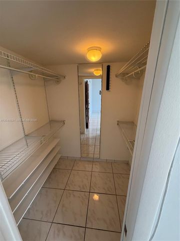 8625 NW 8th St 420, Miami, FL 33126