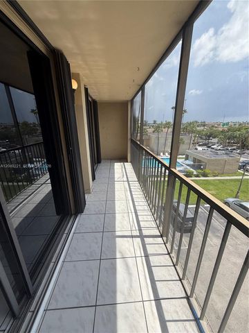 8625 NW 8th St 420, Miami, FL 33126